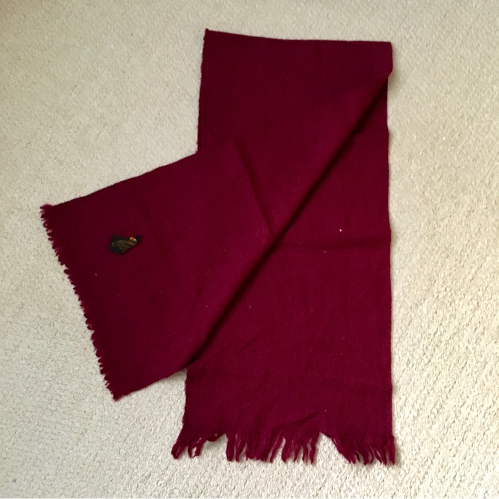 100% PURE WOOL Fuchsia Scarf
